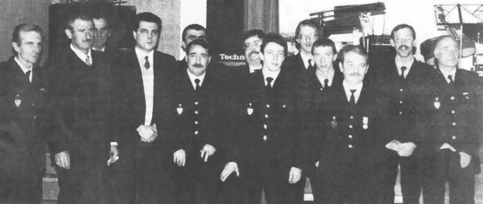 [La fête chez les pompiers]